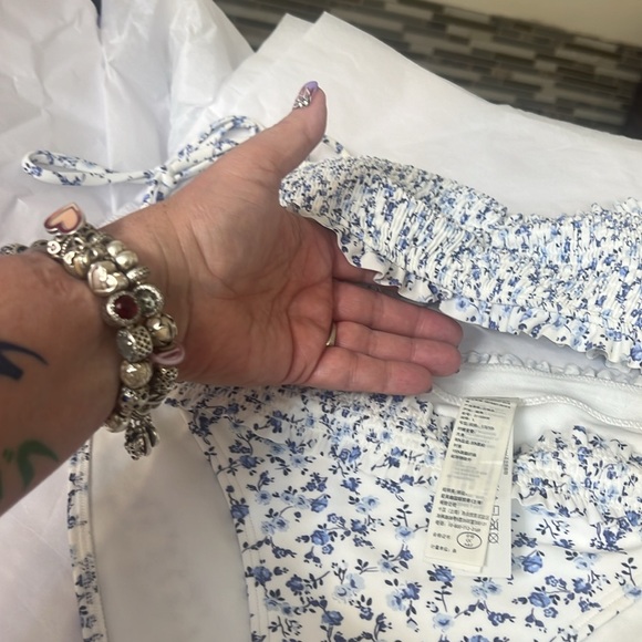 🌸🌸Hollister 🌸🌸 - Picture 4 of 16